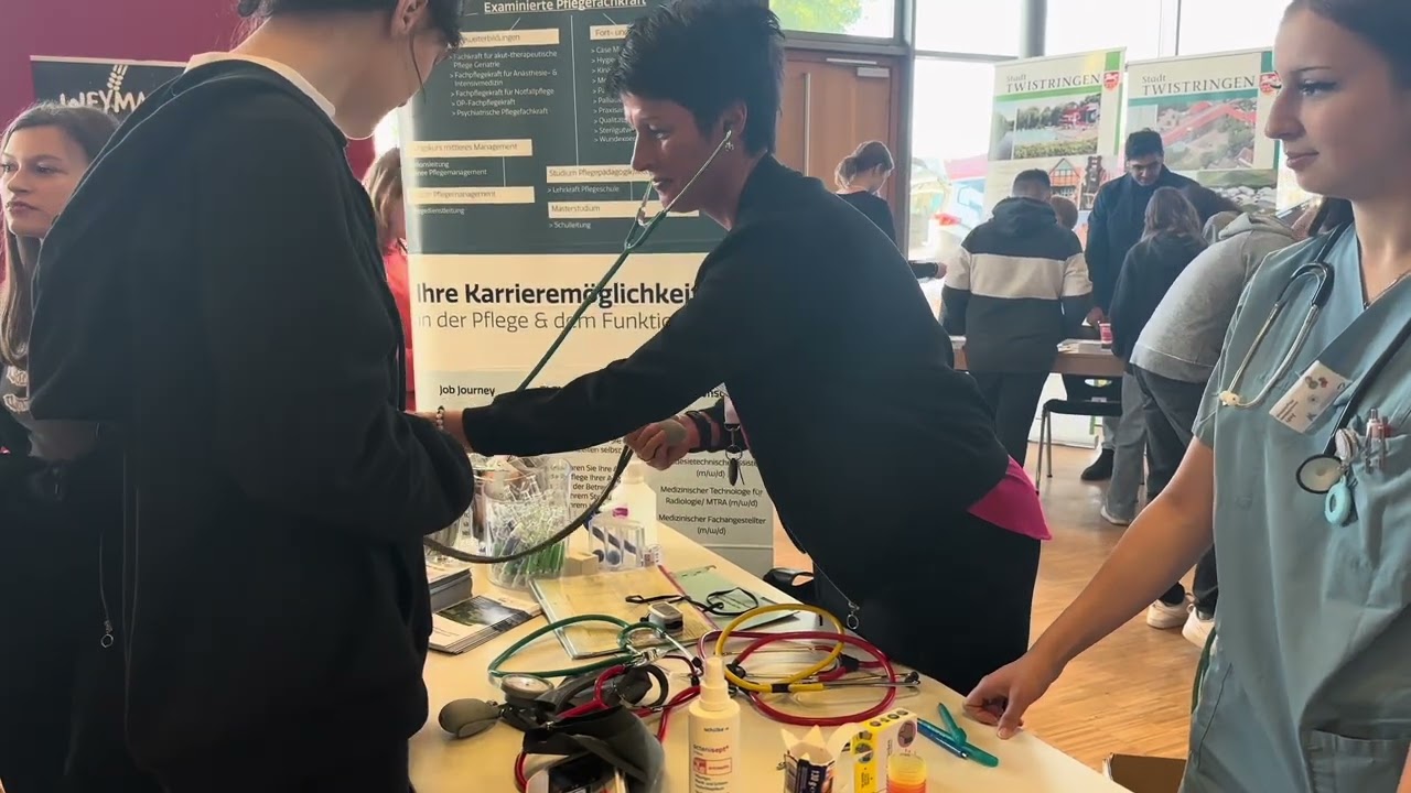 Zweite AZUBIpoint Berufsmesse